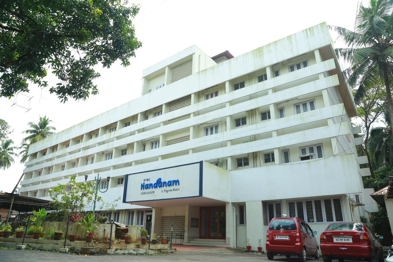 Hotel Nandanam Guruvāyūr Kültér fotó