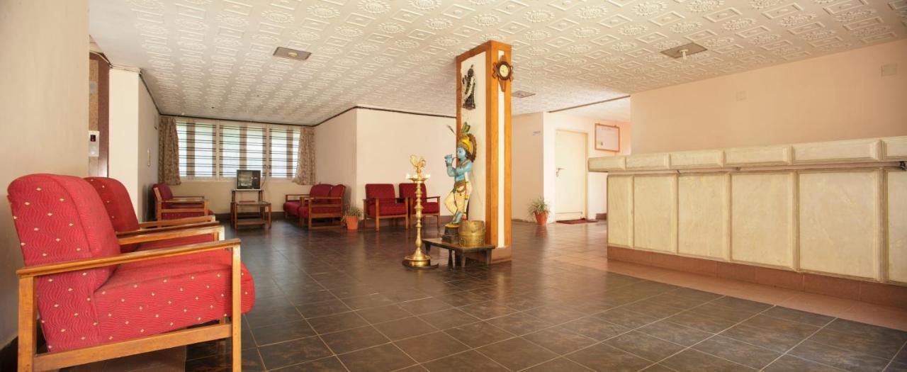 Hotel Nandanam Guruvāyūr Kültér fotó